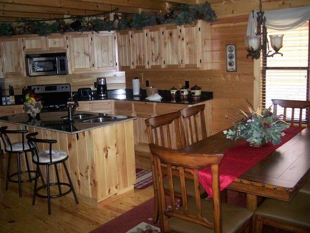Imagen de la habitación del Hotel White Oak Lodge and Resort. Foto 6