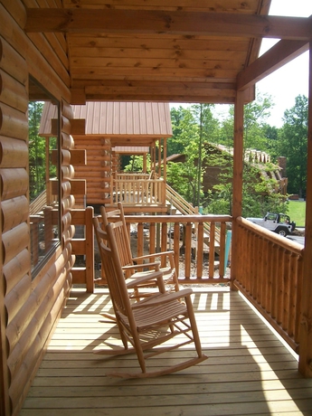 Imagen de la habitación del Hotel White Oak Lodge and Resort. Foto 8