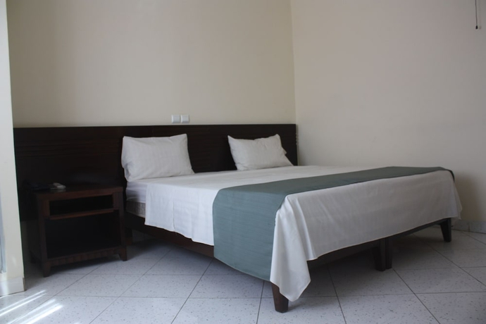 Imagen de la habitación del Hotel White Palace, Antananarivo. Foto 5