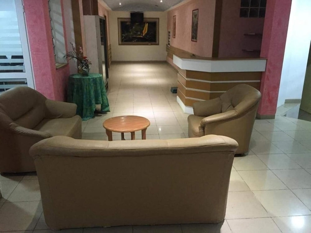 Imagen de los interiores del Hotel White Palace, Antananarivo. Foto 13