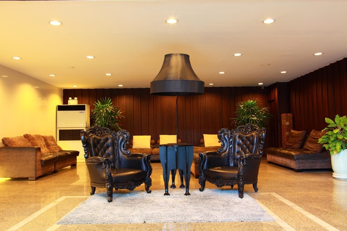 Imagen de los interiores del Hotel White Palace Bangkok. Foto 7