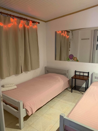 Imagen de la habitación del Hotel White Palace Studios. Foto 9