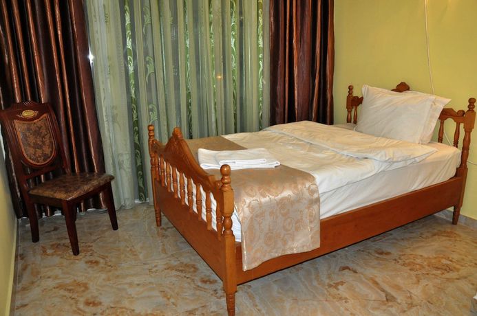 Imagen de la habitación del Hotel White Palace, Tbilisi. Foto 11