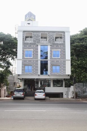 Imagen general del Hotel White Parrot. Foto 4