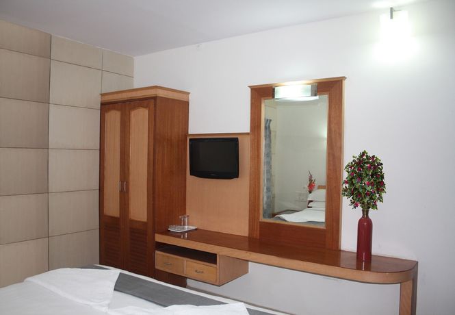 Imagen general del Hotel White Parrot. Foto 9