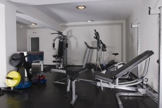 Imagen de los exteriores del Hotel White Peaks. Foto 8
