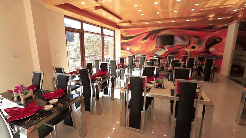 Imagen del bar/restaurante del Hotel White Pearl, Janedghat. Foto 5
