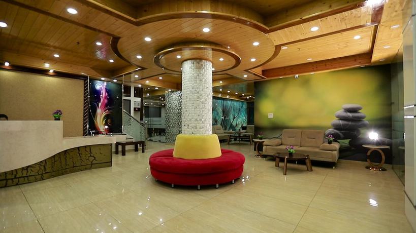 Imagen de los interiores del Hotel White Pearl, Janedghat. Foto 18