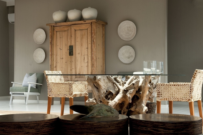 Imagen de los interiores del Hotel White Pearl Resorts. Foto 10