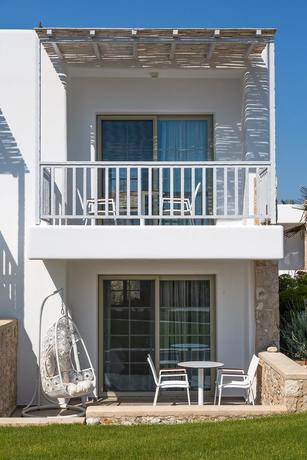 Imagen general del Hotel White Pearls Luxury Suites - Adults Only. Foto 6