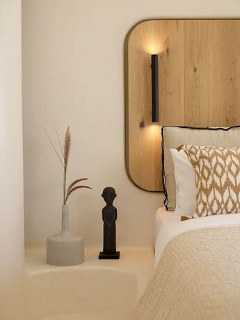 Imagen de la habitación del Hotel White Pebble Suites. Foto 19