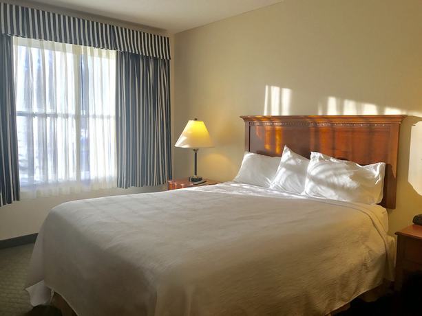 Imagen de la habitación del Hotel White River Inn and Suites. Foto 3