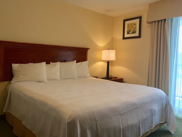 Imagen de la habitación del Hotel White River Inn and Suites. Foto 10