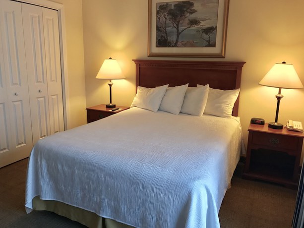 Imagen de la habitación del Hotel White River Inn and Suites. Foto 12