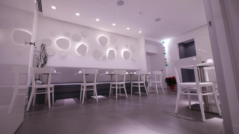 Imagen del bar/restaurante del Hotel White, Roma. Foto 1