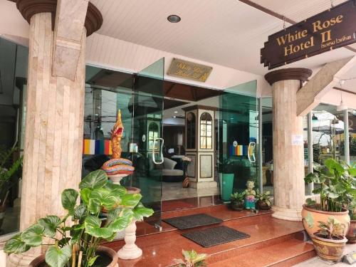 Imagen general del Hotel White Rose​​ II​. Foto 2