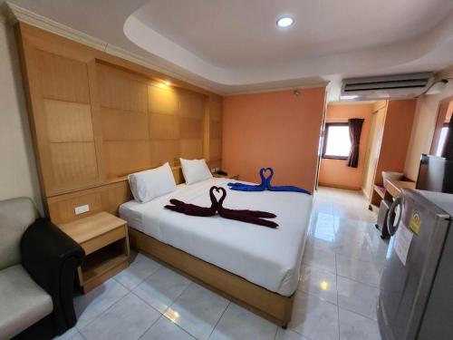 Imagen de la habitación del Hotel White Rose​​ II​. Foto 19