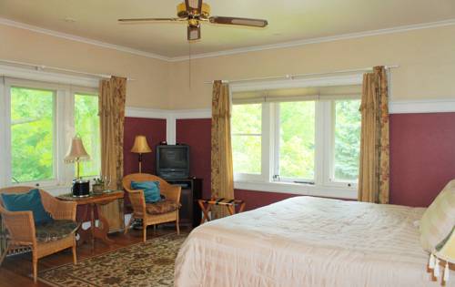 Imagen de la habitación del Hotel White Rose Inns, Wisconsin Dells. Foto 7