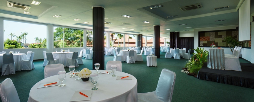 Imagen de los interiores del Hotel White Rose Kuta Resort, Villas and Spa. Foto 15