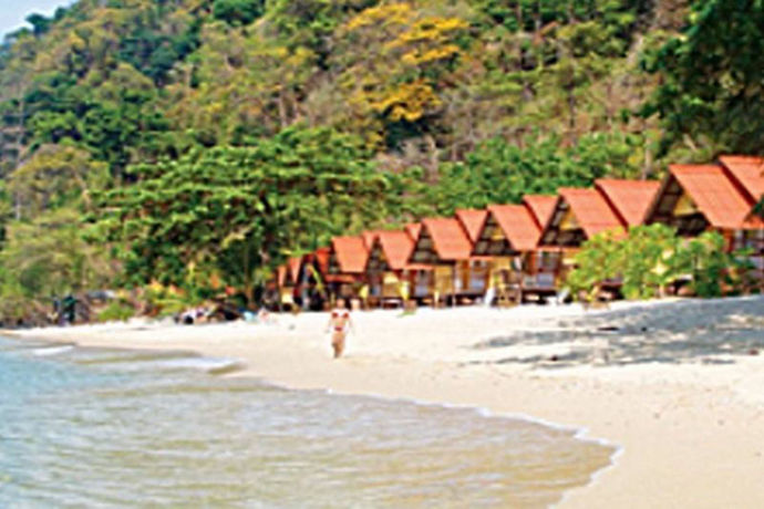 Imagen general del Hotel White Sand Beach Resort. Foto 3