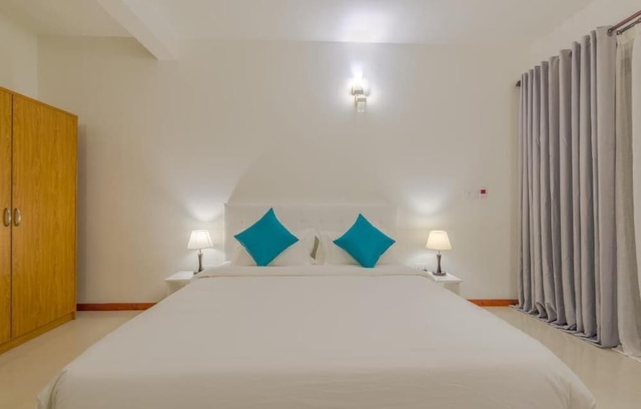 Imagen de la habitación del Hotel White Sand Dhigurah. Foto 2