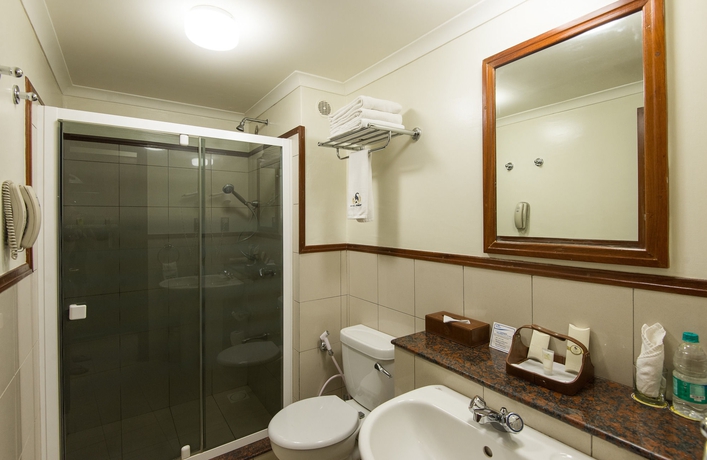 Imagen de la habitación del Hotel White Sands Resort and Conference Centre. Foto 9