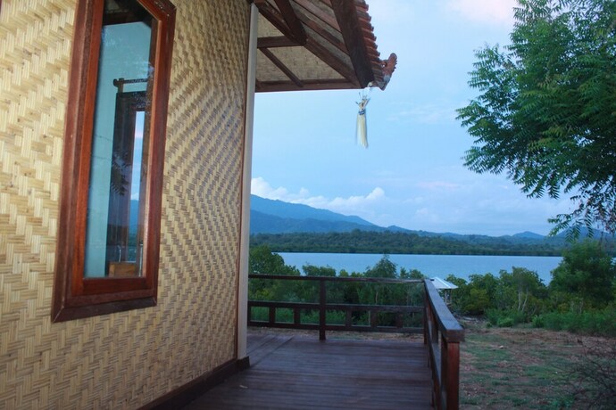 Imagen general del Hotel White Sandy Beach Menjangan. Foto 12