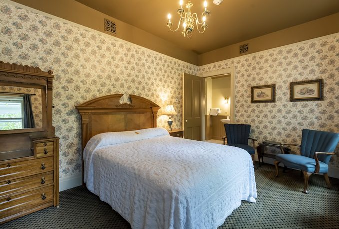 Imagen de la habitación del Hotel White Springs Manor a Belhurst Property. Foto 9