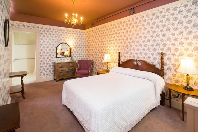 Imagen de la habitación del Hotel White Springs Manor a Belhurst Property. Foto 11