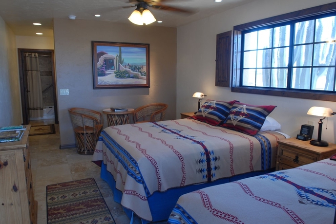 Imagen de la habitación del Hotel White Stallion Ranch. Foto 5
