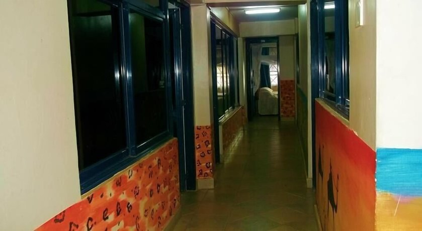 Imagen de los interiores del Hotel White Star, Ciudad de Meru. Foto 13