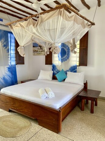 Imagen de la habitación del Hotel White Star Ocean View. Foto 18