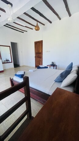 Imagen general del Hotel White Star Ocean View. Foto 11