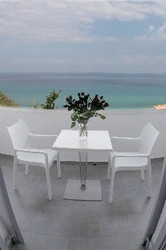 Imagen general del Hotel White Suites. Foto 1