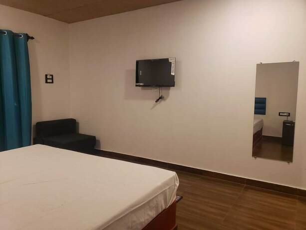 Imagen general del Hotel White Truffle Resort. Foto 13