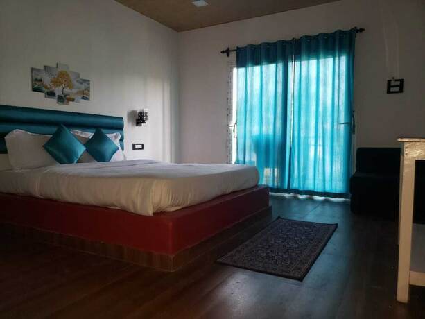 Imagen de la habitación del Hotel White Truffle Resort. Foto 18