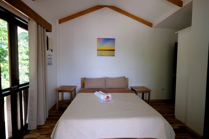 Imagen de la habitación del Hotel White Villas Resort. Foto 21