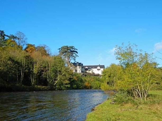 Imagen de los exteriores del Hotel White Waters Country. Foto 11