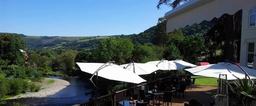 Imagen de los exteriores del Hotel White Waters Country. Foto 12