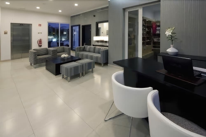 Imagen de los interiores del Hotel White Waters. Foto 17