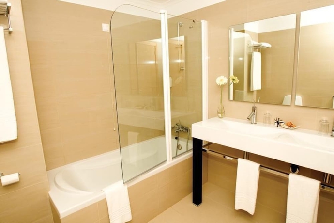 Imagen de la habitación del Hotel White Waters. Foto 15