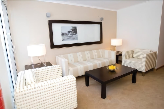 Imagen de los interiores del Hotel White Waters. Foto 18