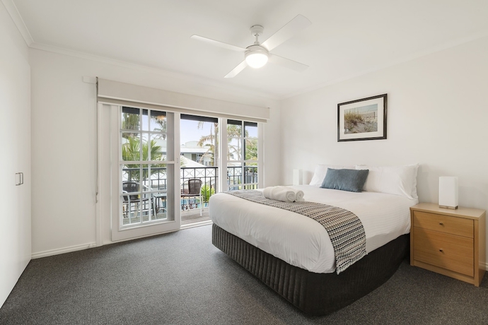Imagen de la habitación del Hotel Whitecliffs Beach Resort. Foto 3