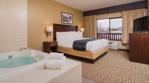 Imagen de la habitación del Hotel Whitefish Riverfront. Foto 4