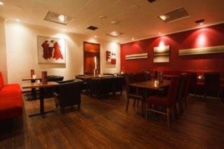 Imagen del bar/restaurante del Hotel Whitehorse Inn. Foto 2