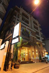 Imagen general del Hotel Whitehouse Condotel, Central Pattaya. Foto 2
