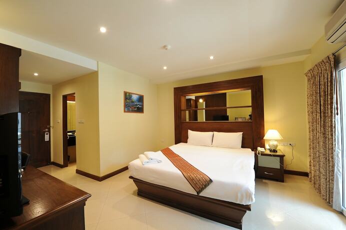 Imagen general del Hotel Whitehouse Condotel, PATTAYA BEACH. Foto 1