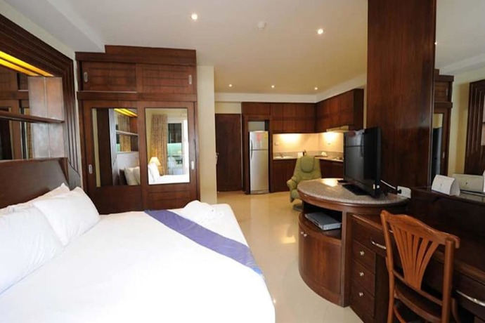 Imagen general del Hotel Whitehouse Condotel, PATTAYA BEACH. Foto 6