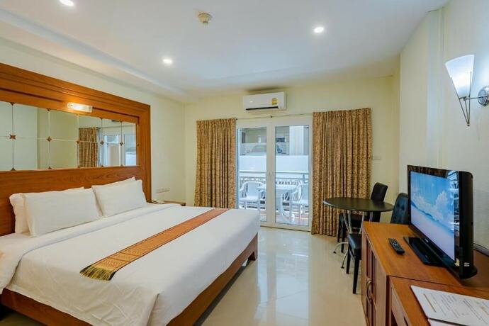 Imagen general del Hotel Whitehouse Condotel, PATTAYA BEACH. Foto 15