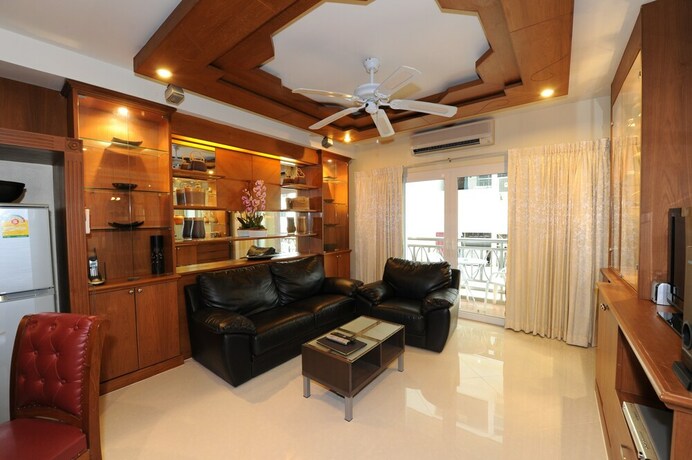 Imagen de la habitación del Hotel Whitehouse Condotel, PATTAYA BEACH. Foto 20